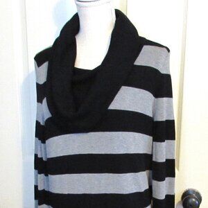 FRENCH CONNECTION Black & Gray Sweater Dress Size L